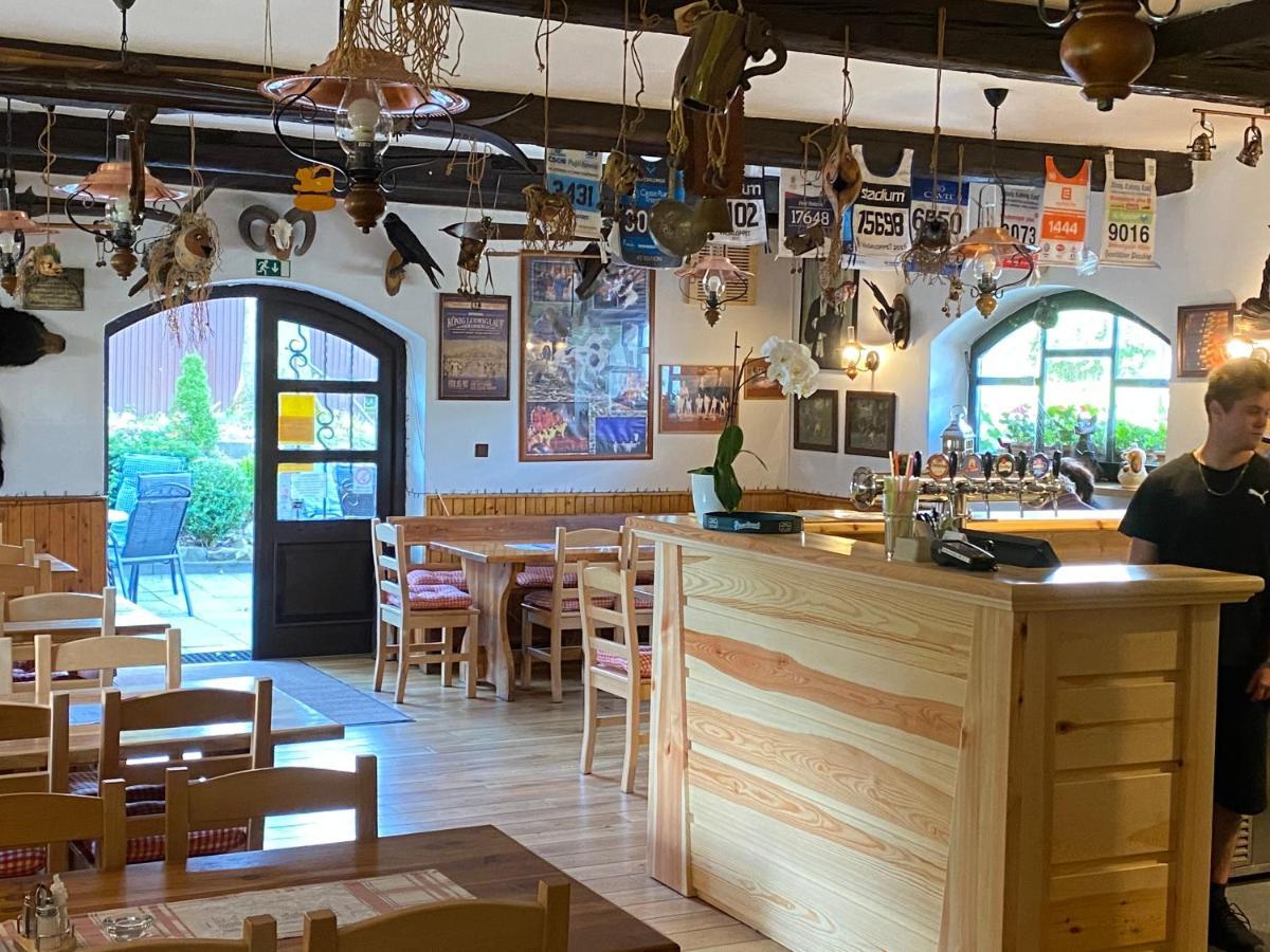 Hostinec U Pejska A Kocicky มาเรียอานซเกลาซนี ภายนอก รูปภาพ